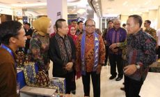 Permalink to Lampung Begawi 2024, Pj. Gubernur Samsudin Dorong Generasi Muda Berperan Majukan UMKM