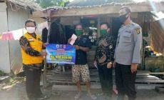 Permalink to Pembagian BLT Di Desa Sungai Cambai Dilakukan Secara Door To Door