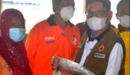 Permalink to Pulikan Perekonomian Warga, Bupati Mesuji Salurkan Bantuan dari Kementerian Berupa Obat-obatan dan Pupuk